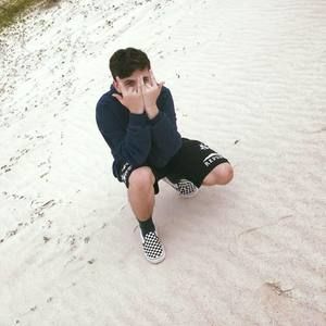 Meet your Posher, Caleb